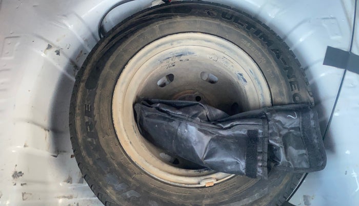 2018 Renault Kwid RXT 1.0 (O), Petrol, Manual, 29,574 km, Spare Tyre