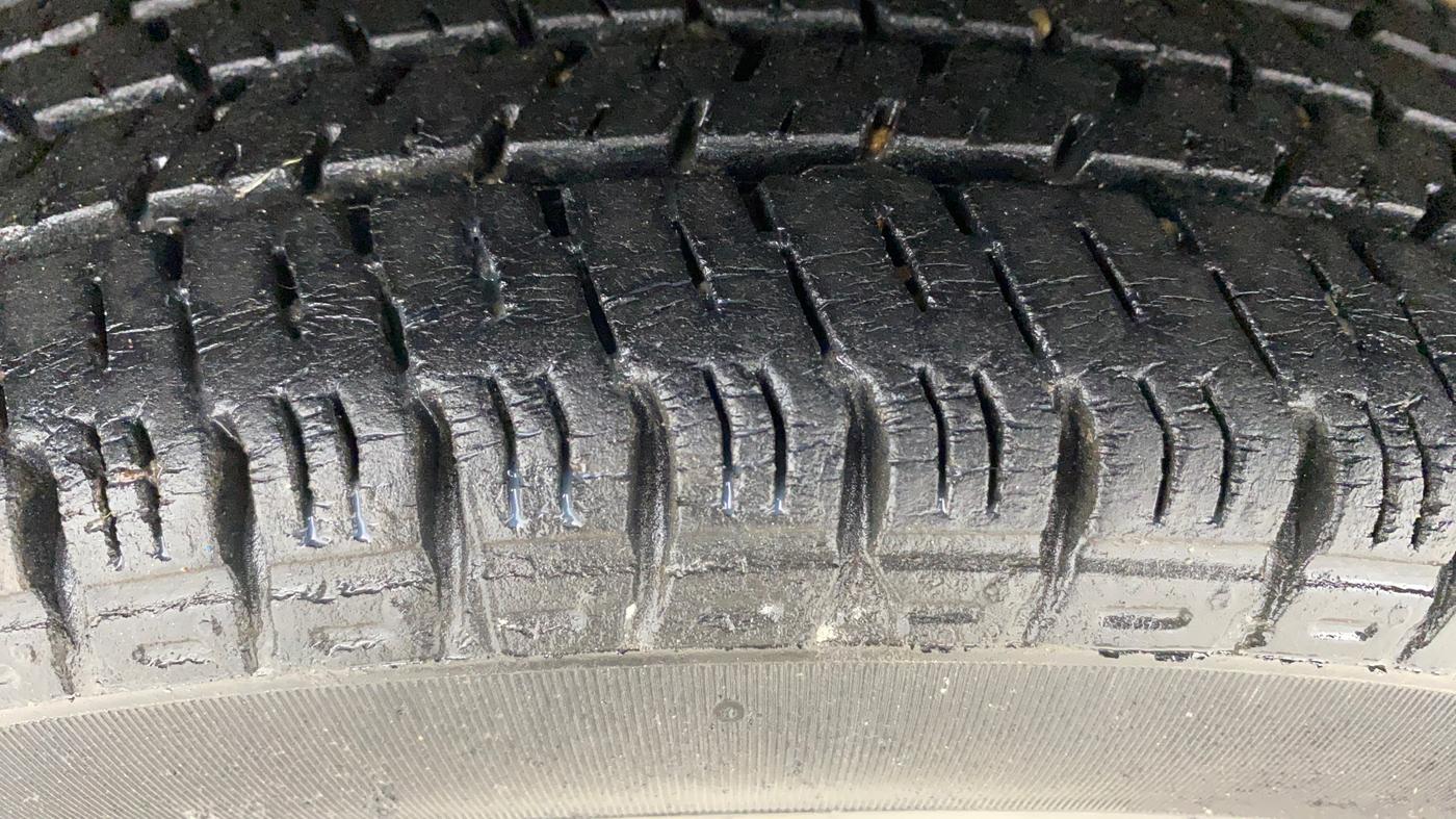2016 Maruti Alto K10 VXI, Petrol, Manual, 27,435 km, Right Rear Tyre Tread