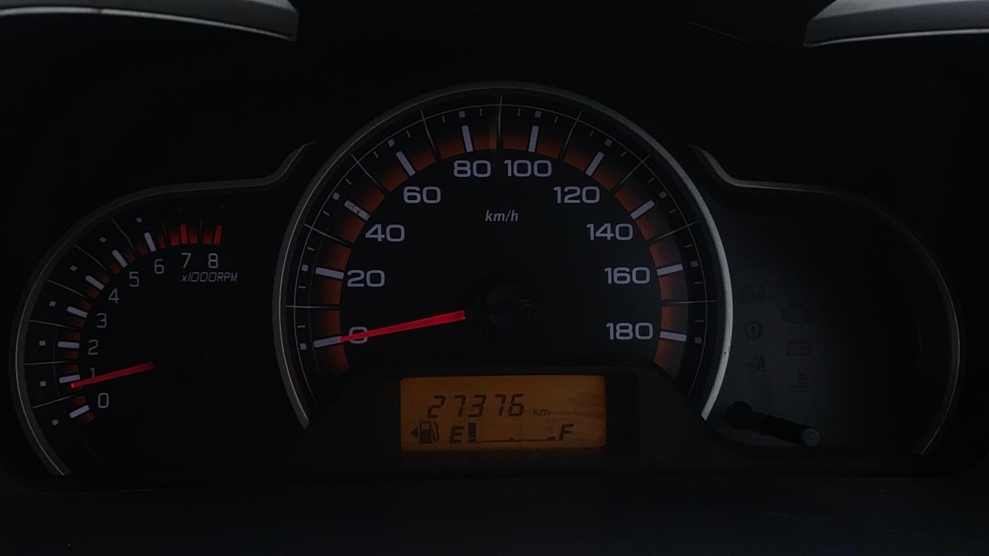 2016 Maruti Alto K10 VXI, Petrol, Manual, 27,435 km, Odometer Image