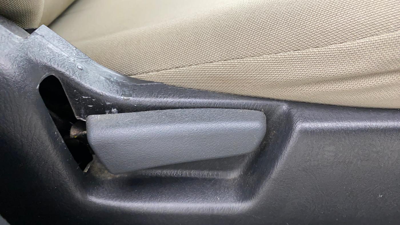 2016 Maruti Alto K10 VXI, Petrol, Manual, 27,435 km, Gear Lever