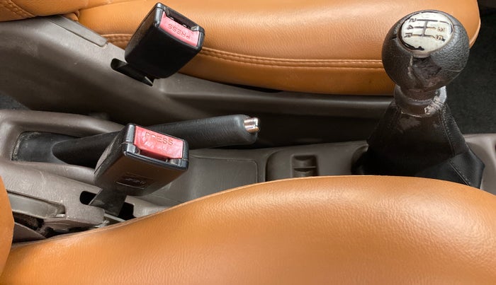 2010 Maruti Zen Estilo VXI, Petrol, Manual, 44,982 km, Gear Lever