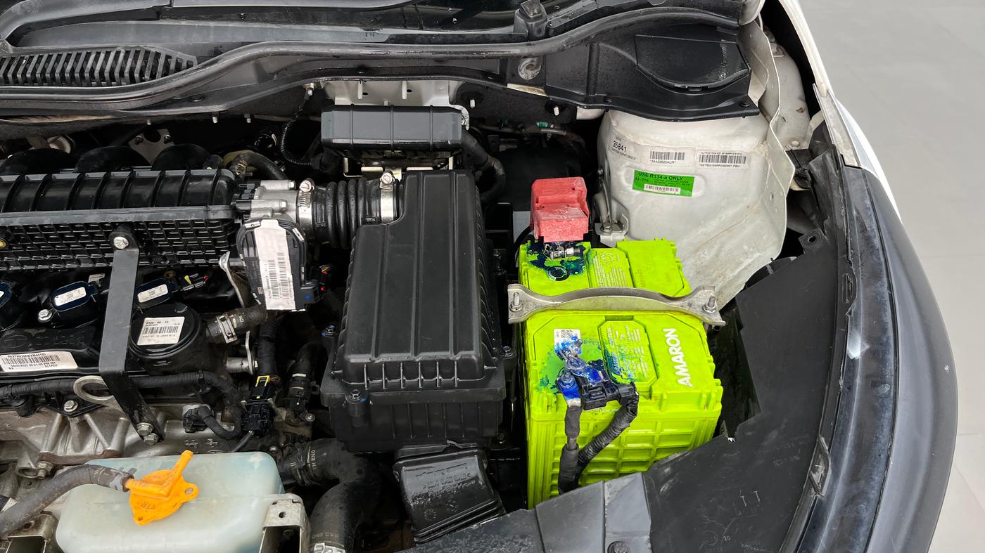 2023 Tata ALTROZ XZA, Petrol, Automatic, 50,540 km, Engine View - Left