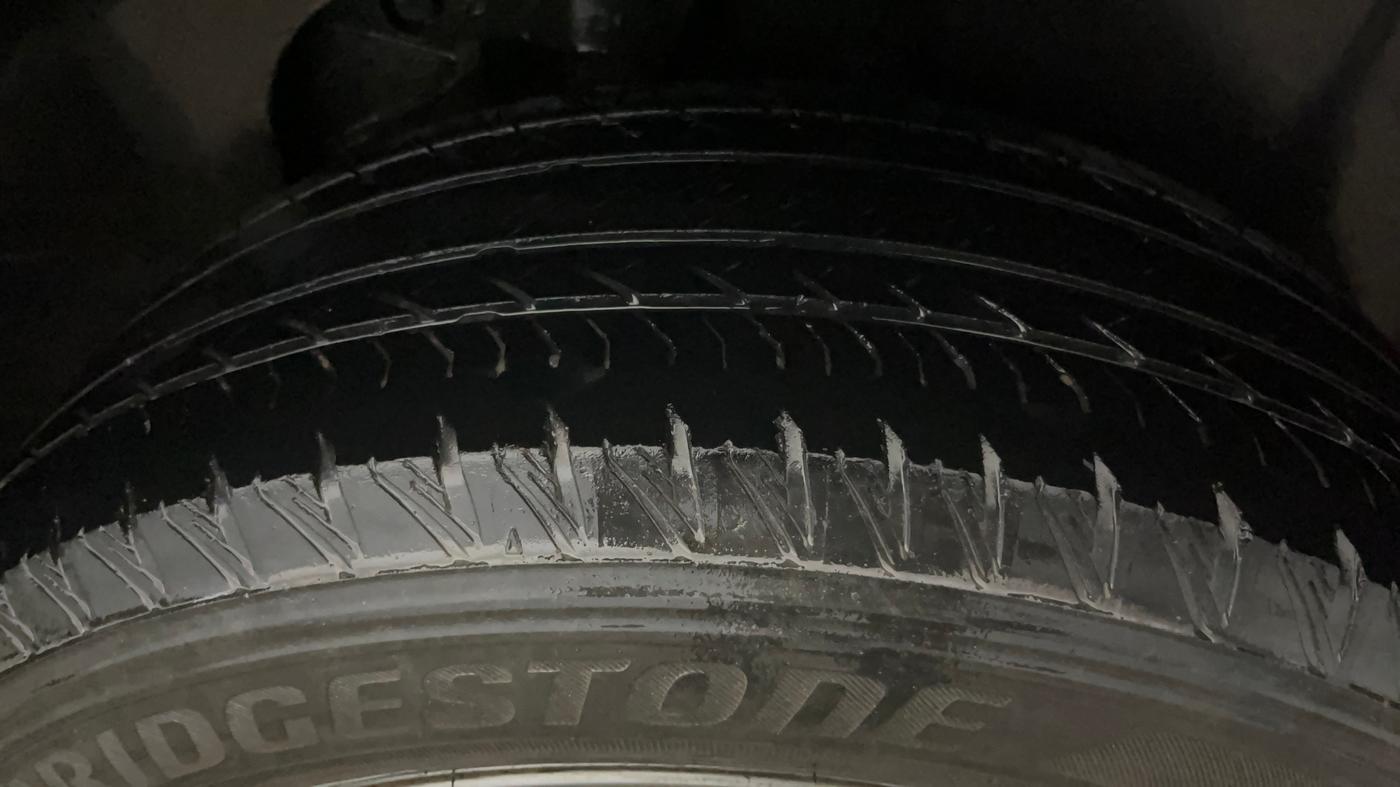 2022 Tata Safari XT PLUS, Diesel, Manual, 69,813 km, Left Rear Tyre Tread