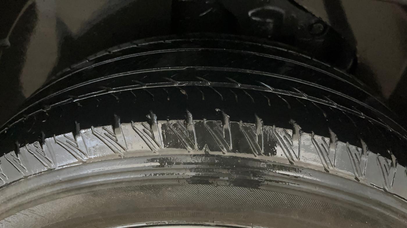 2022 Tata Safari XT PLUS, Diesel, Manual, 69,813 km, Right Rear Tyre Tread