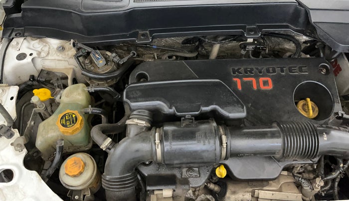 2022 Tata Safari XT PLUS, Diesel, Manual, 69,692 km, Engine View - Right