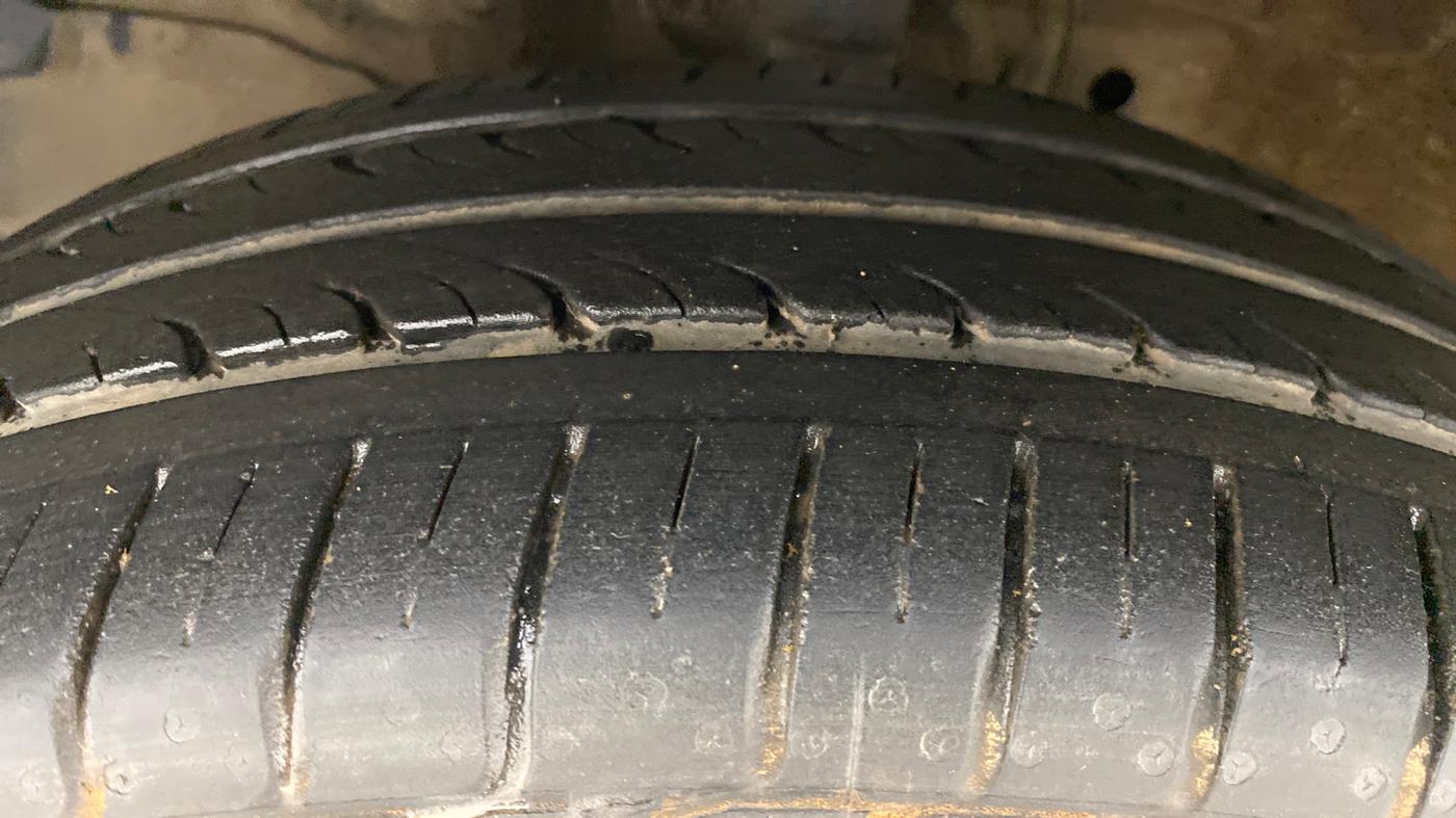 2016 Honda City SV MT PETROL, Petrol, Manual, 67,698 km, Left Front Tyre Tread