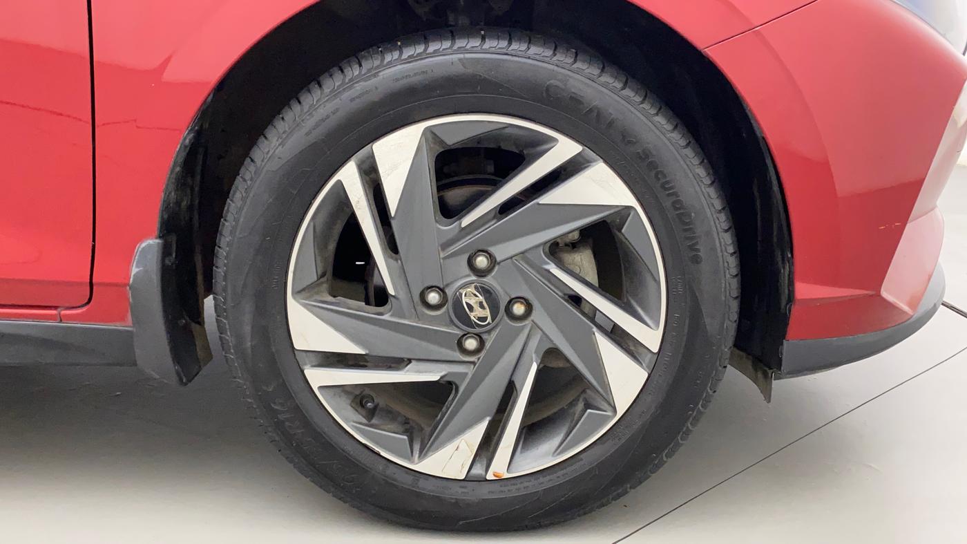 2022 Hyundai NEW I20 ASTA (O) 1.5 CRDI MT, Diesel, Manual, 22,805 km, Right Front Wheel