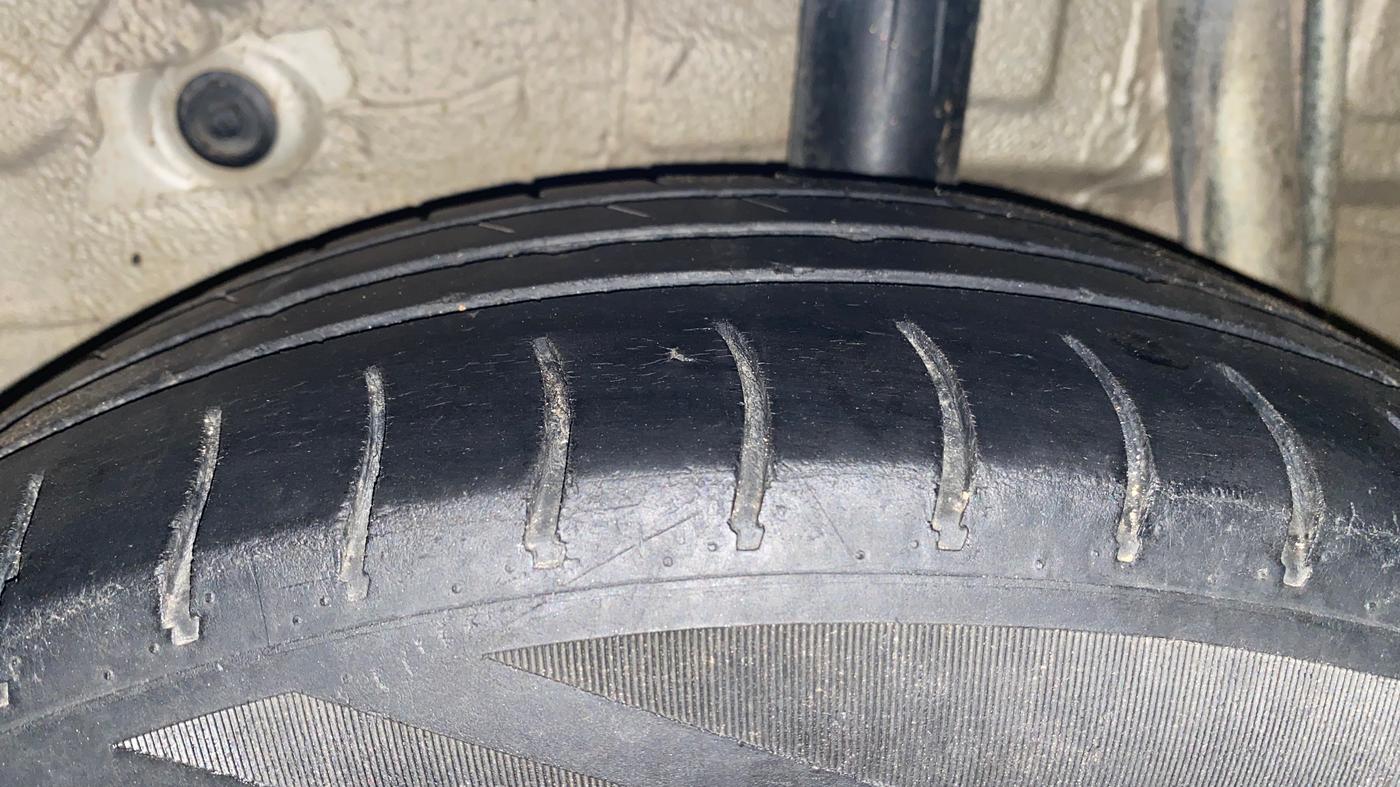 2016 Maruti Celerio VXI CNG, CNG, Manual, 1,09,958 km, Left Rear Tyre Tread