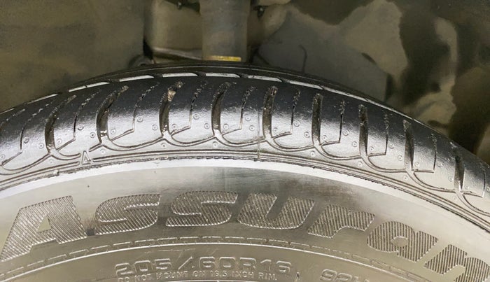 2020 Ford Ecosport TITANIUM + 1.5L PETROL AT, Petrol, Automatic, 28,086 km, Right Front Tyre Tread