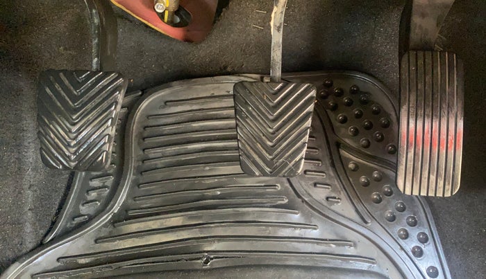 2017 Hyundai Verna 1.6 EX PETROL, Petrol, Manual, 42,658 km, Pedals