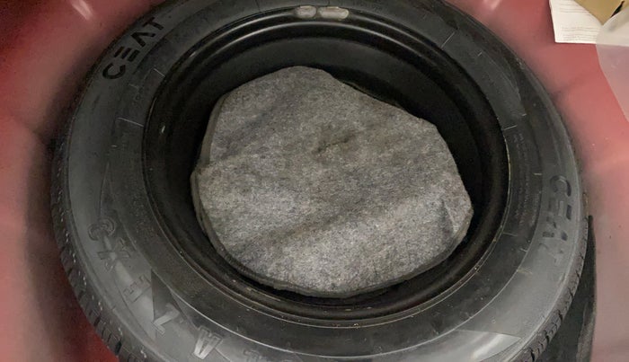 2017 Hyundai Verna 1.6 EX PETROL, Petrol, Manual, 42,658 km, Spare Tyre