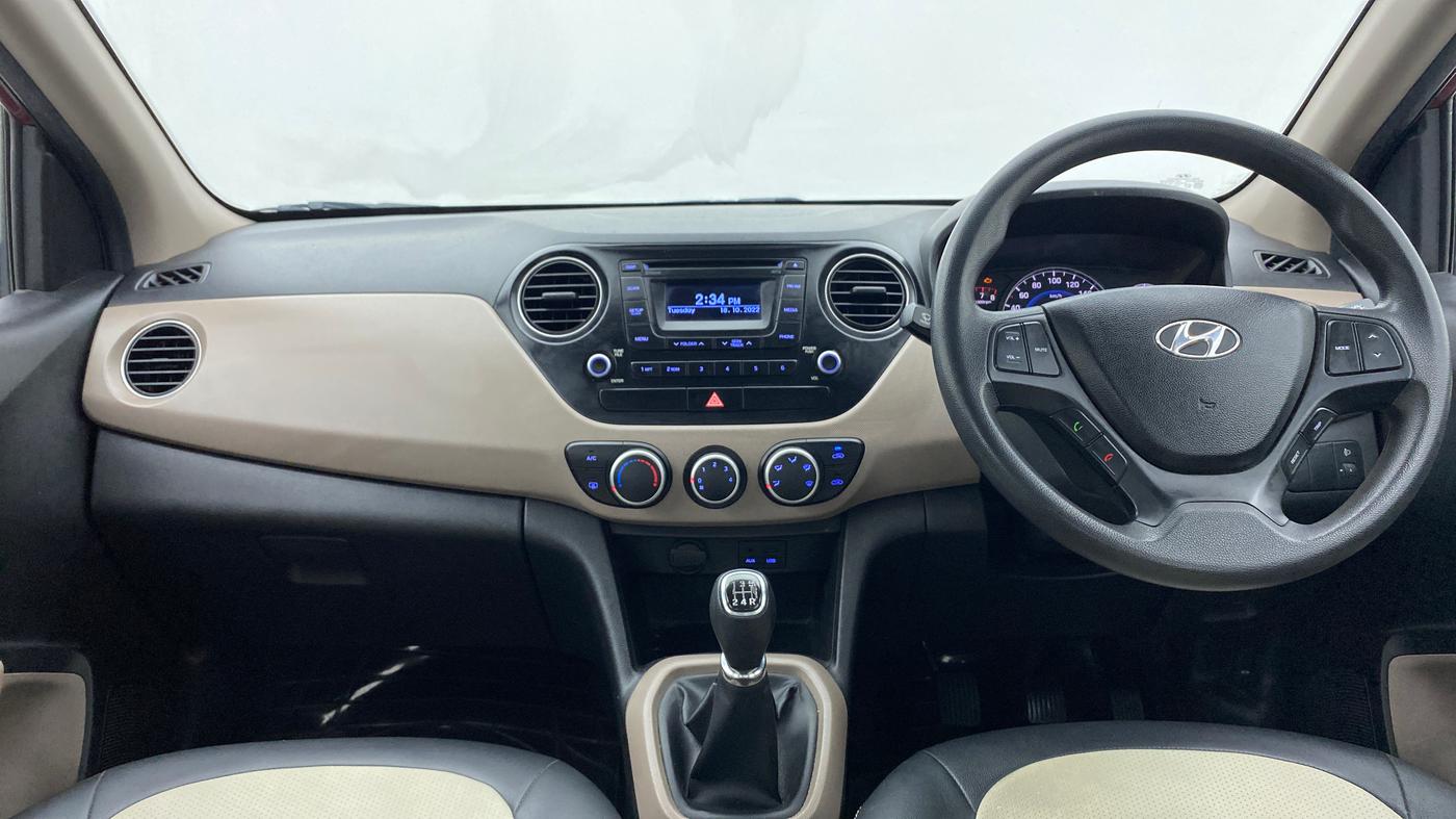 2015 Hyundai Grand i10 SPORTZ 1.2 KAPPA VTVT, Petrol, Manual, 47,387 km, Dashboard