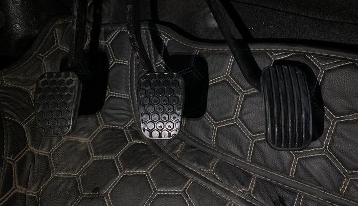 2024 Tata Tiago XT (O) PETROL, Petrol, Manual, 5,545 km, Pedals