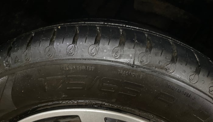 2024 Tata Tiago XT (O) PETROL, Petrol, Manual, 5,545 km, Right Front Tyre Tread