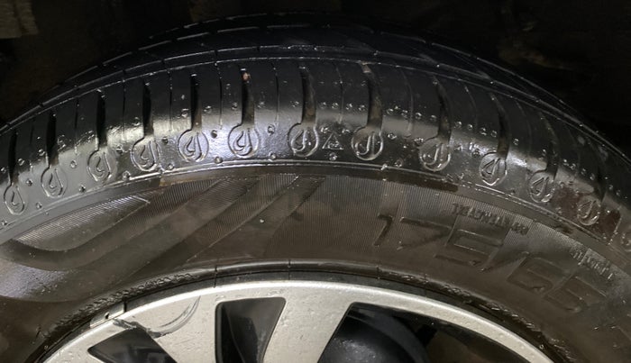 2024 Tata Tiago XT (O) PETROL, Petrol, Manual, 5,545 km, Right Rear Tyre Tread