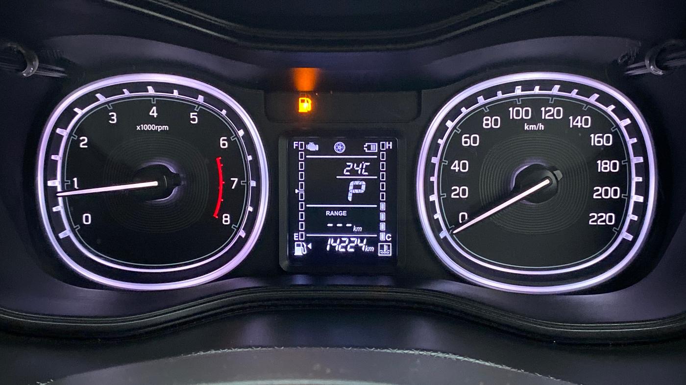 2020 Toyota URBAN CRUISER PREMIUM DUAL TONE AT, Petrol, Automatic, 14,262 km, Odometer Image