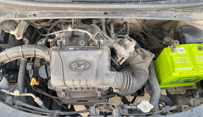 2014 Hyundai i10 SPORTZ 1.1, Petrol, Manual, 96,322 km, Engine View