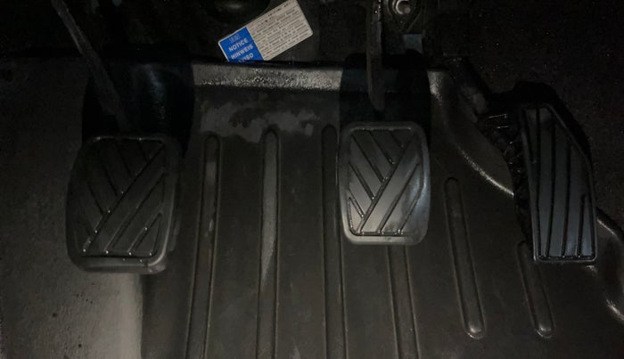 2019 Maruti Baleno DELTA PETROL 1.2, Petrol, Manual, 63,648 km, Pedals