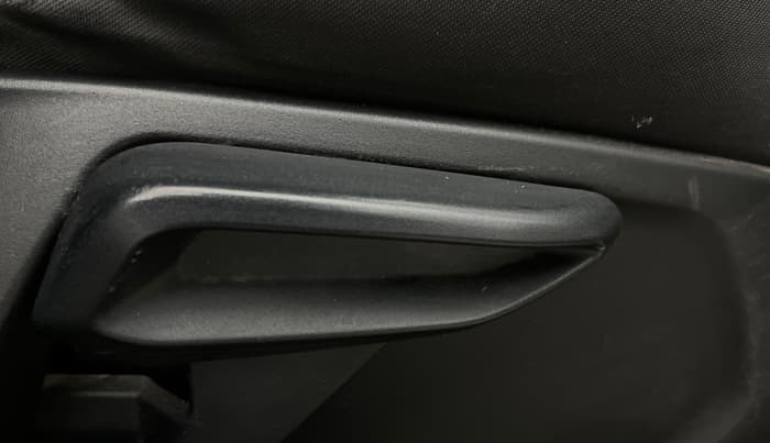 2021 Tata NEXON XZ PLUS PETROL, CNG, Manual, 1,11,291 km, Driver Side Adjustment Panel