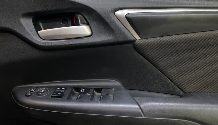 2020 Honda WR-V 1.2L I-VTEC VX MT, Petrol, Manual, 37,218 km, Driver Side Door Panels Control