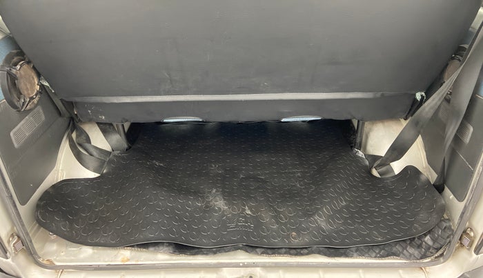 2018 Maruti OMNI E 8 STR, Petrol, Manual, 16,010 km, Boot Inside