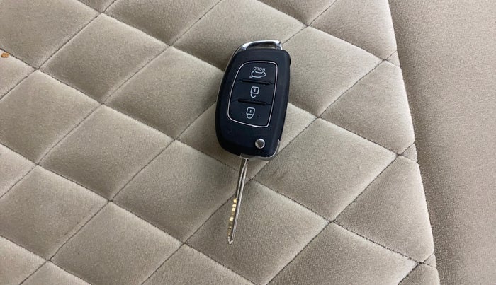 2013 Hyundai i20 SPORTZ 1.4 CRDI, Diesel, Manual, 1,05,964 km, Key Close Up