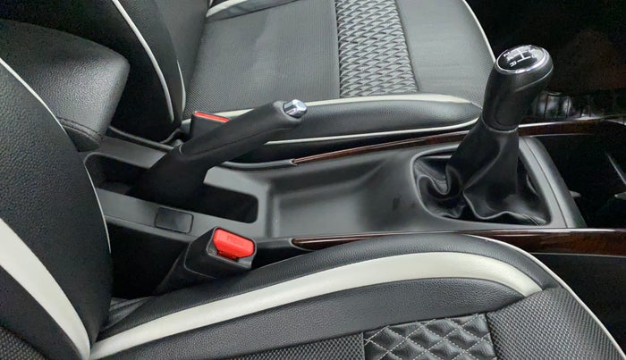 2021 Toyota Glanza G, Petrol, Manual, 63,792 km, Gear Lever