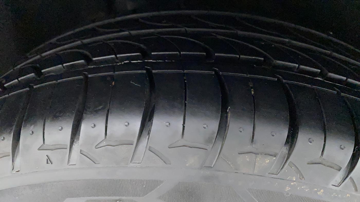 2021 Toyota Glanza G, Petrol, Manual, 63,792 km, Right Rear Tyre Tread