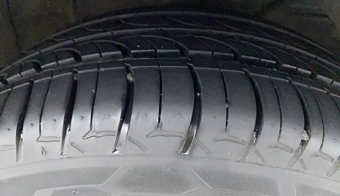 2021 Toyota Glanza G, Petrol, Manual, 63,792 km, Right Front Tyre Tread