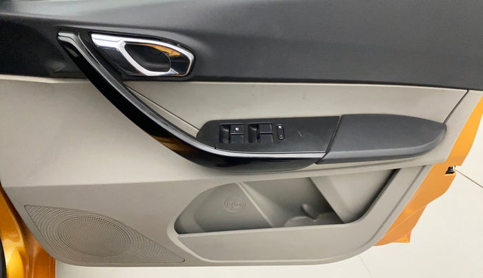 2018 Tata Tiago XZ DIESEL, Diesel, Manual, 38,454 km, Driver Side Door Panels Control