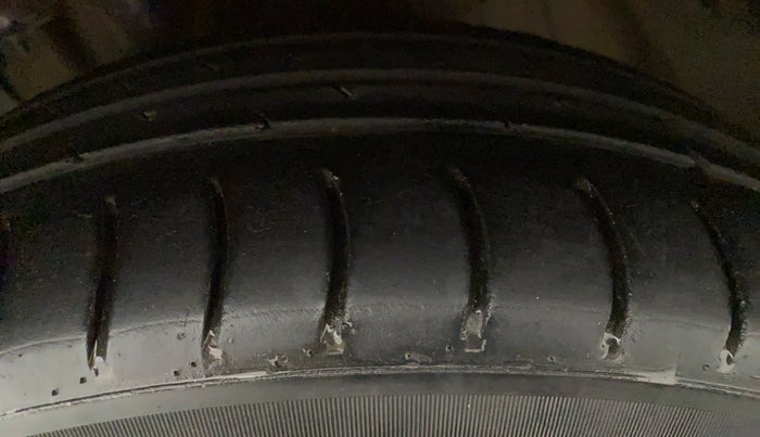 2018 Tata Tiago XZ DIESEL, Diesel, Manual, 38,454 km, Left Front Tyre Tread