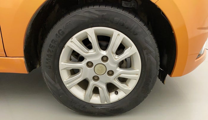 2018 Tata Tiago XZ DIESEL, Diesel, Manual, 38,454 km, Right Front Wheel