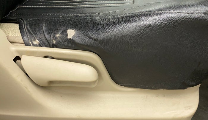 2017 Maruti Swift Dzire VXI, Petrol, Manual, 78,994 km, Driver Side Adjustment Panel