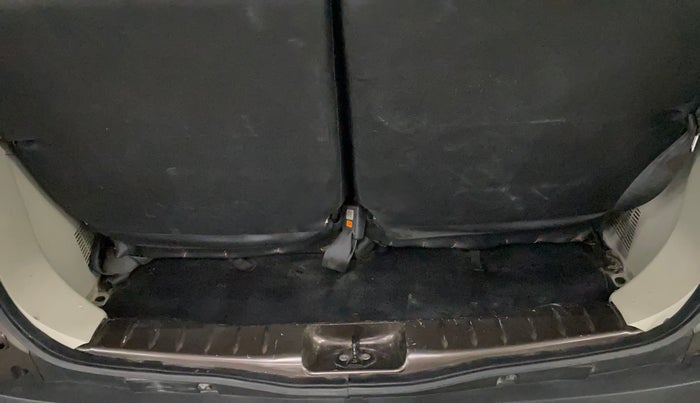 2021 Renault TRIBER RXZ, Petrol, Manual, 32,773 km, Boot Inside