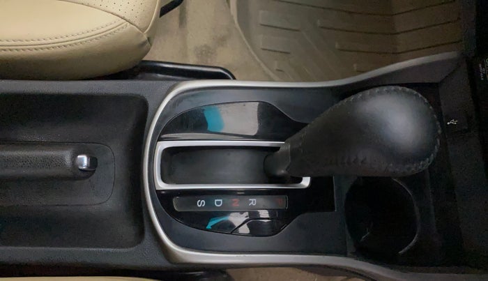 2017 Honda City 1.5L I-VTEC VX CVT, Petrol, Automatic, 41,624 km, Gear Lever