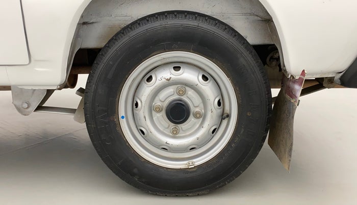 2017 Maruti OMNI E 8 STR, Petrol, Manual, 46,489 km, Left Rear Wheel