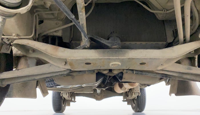 2017 Maruti OMNI E 8 STR, Petrol, Manual, 46,489 km, Front Underbody