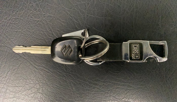 2017 Maruti OMNI E 8 STR, Petrol, Manual, 46,489 km, Key Close Up