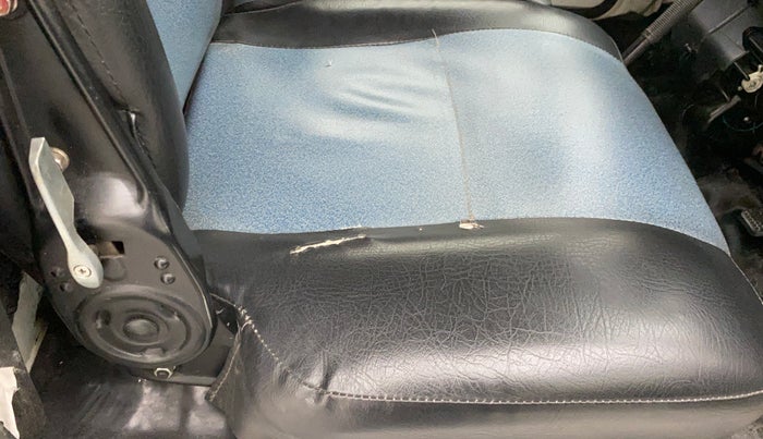 2017 Maruti OMNI E 8 STR, Petrol, Manual, 46,489 km, Driver Side Adjustment Panel