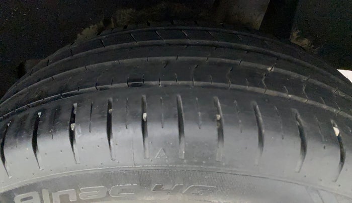 2019 Maruti Baleno ZETA PETROL 1.2, Petrol, Manual, 25,452 km, Left Rear Tyre Tread