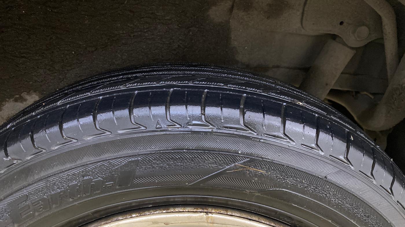 2013 Maruti Wagon R 1.0 LXI CNG, CNG, Manual, 52,226 km, Left Rear Tyre Tread