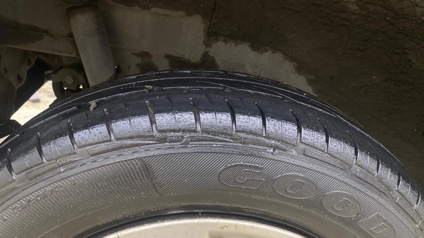2013 Maruti Wagon R 1.0 LXI CNG, CNG, Manual, 52,226 km, Right Rear Tyre Tread
