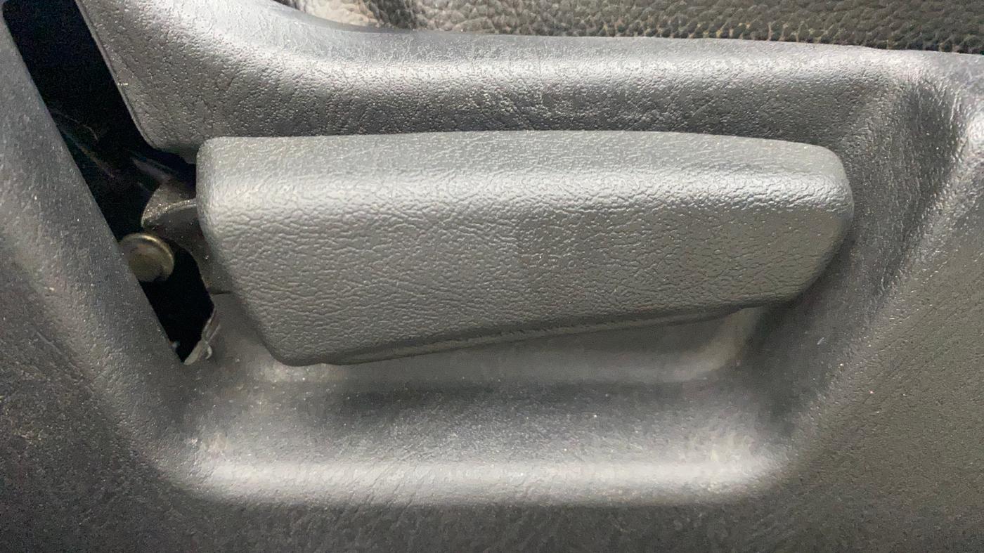 2020 Maruti Alto VXI PLUS, Petrol, Manual, 22,676 km, Driver Side Adjustment Panel
