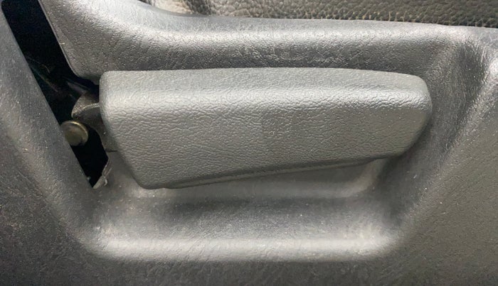 2020 Maruti Alto VXI PLUS, Petrol, Manual, 22,676 km, Driver Side Adjustment Panel