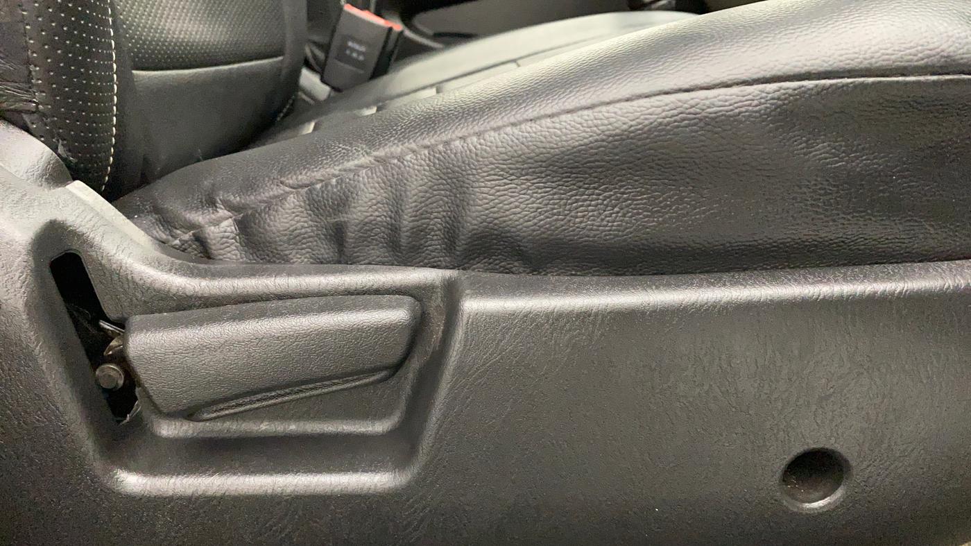 2021 Maruti Alto LXI, Petrol, Manual, 3,954 km, Driver Side Adjustment Panel