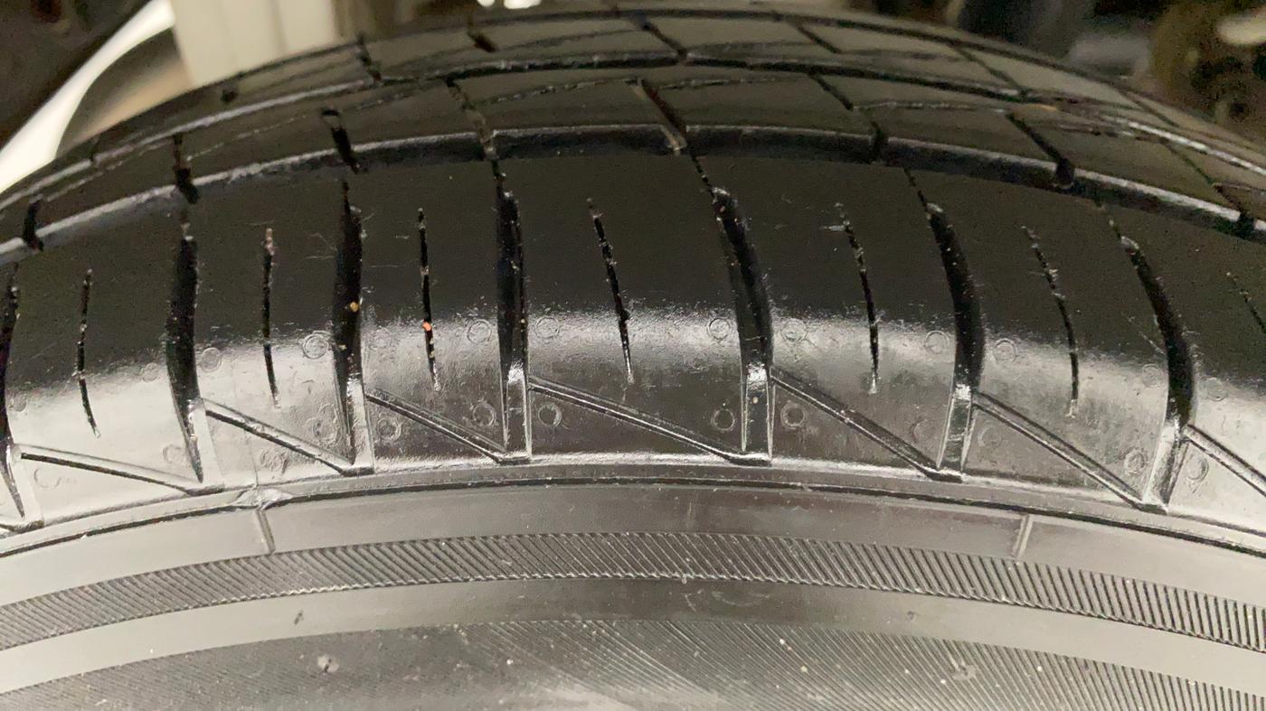 2021 Maruti Alto LXI, Petrol, Manual, 3,954 km, Right Rear Tyre Tread