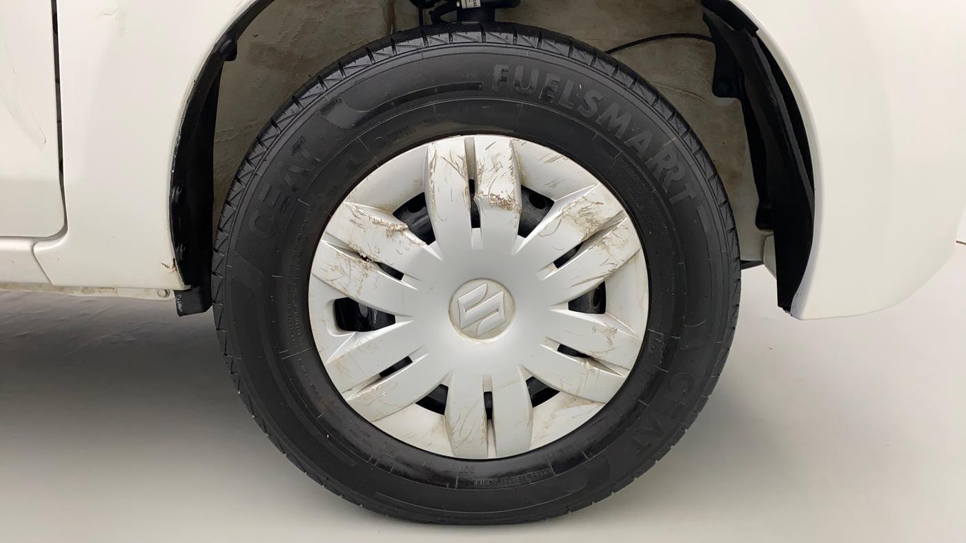 2021 Maruti Alto LXI, Petrol, Manual, 3,954 km, Right Front Wheel
