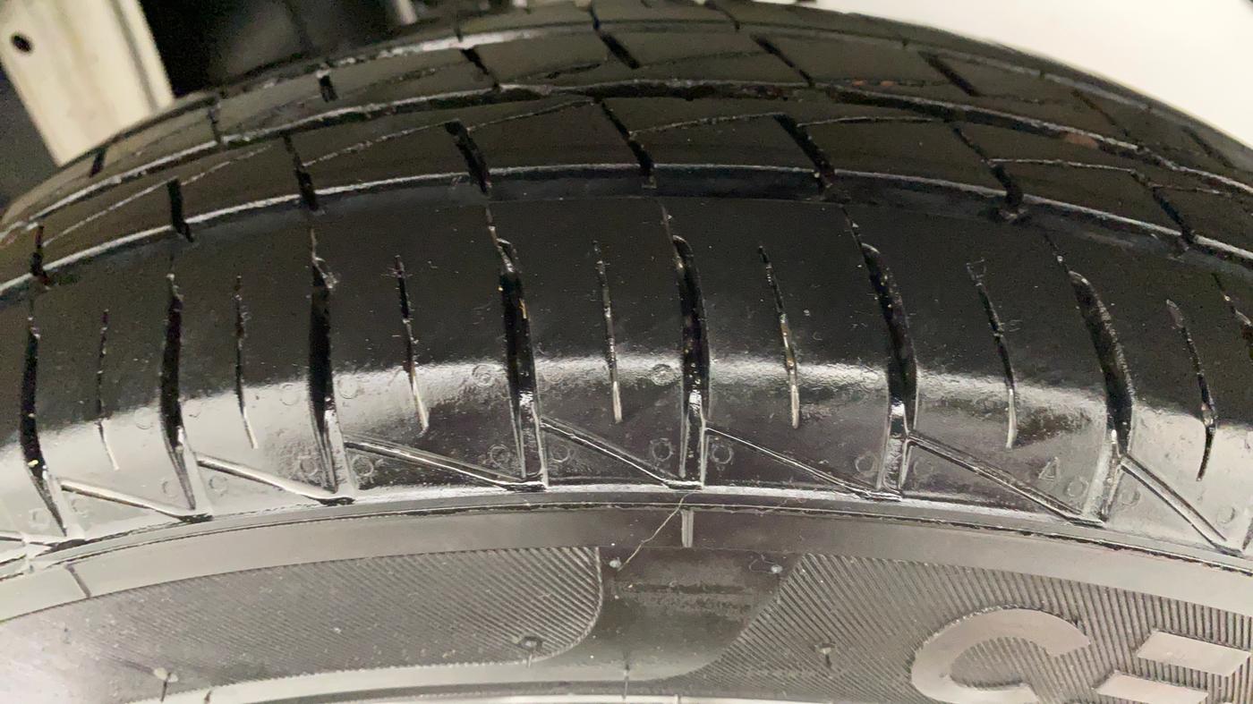 2021 Maruti Alto LXI, Petrol, Manual, 3,954 km, Left Rear Tyre Tread