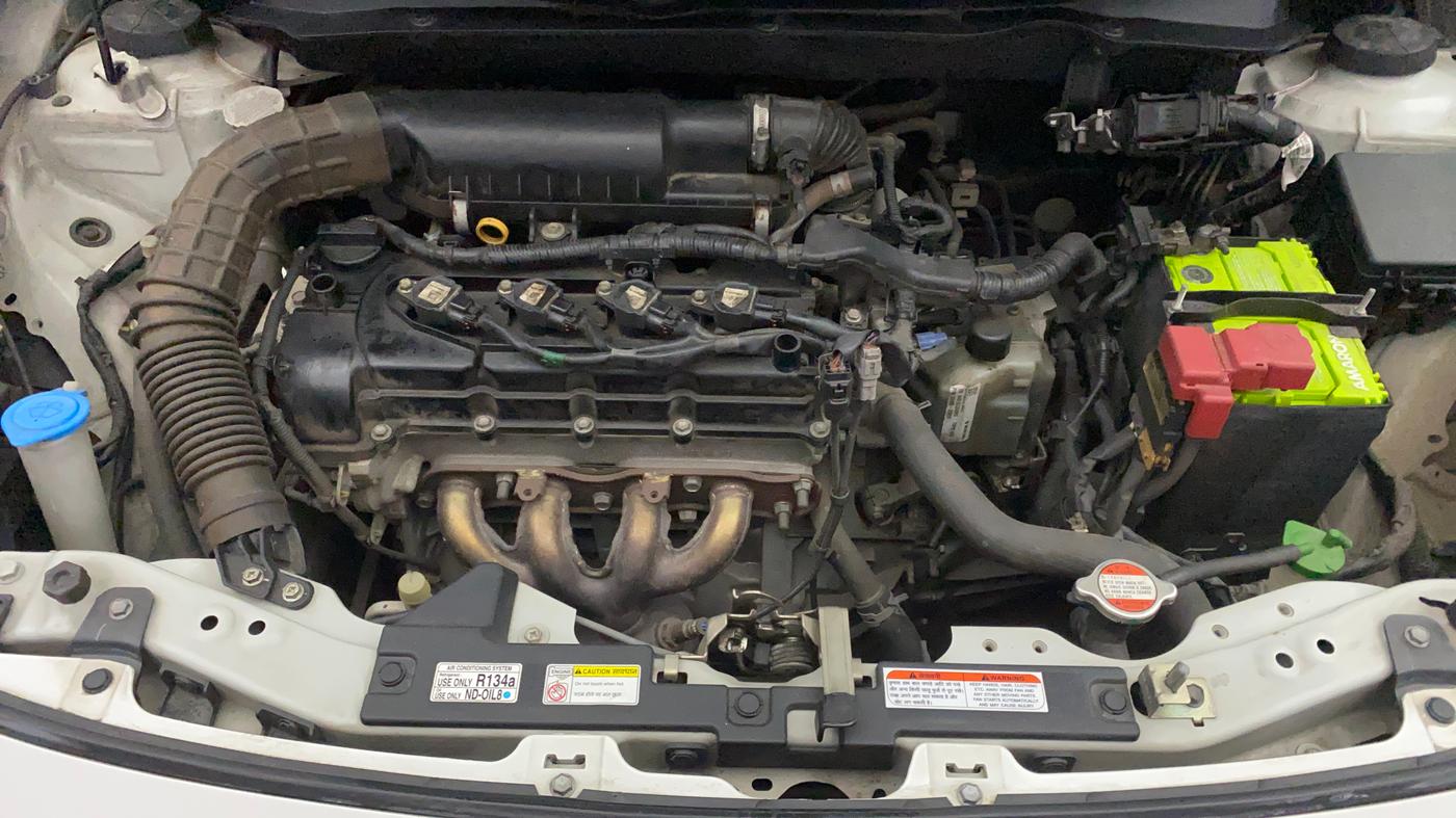 2018 Maruti Swift VXI AMT, Petrol, Automatic, 35,277 km, Engine View