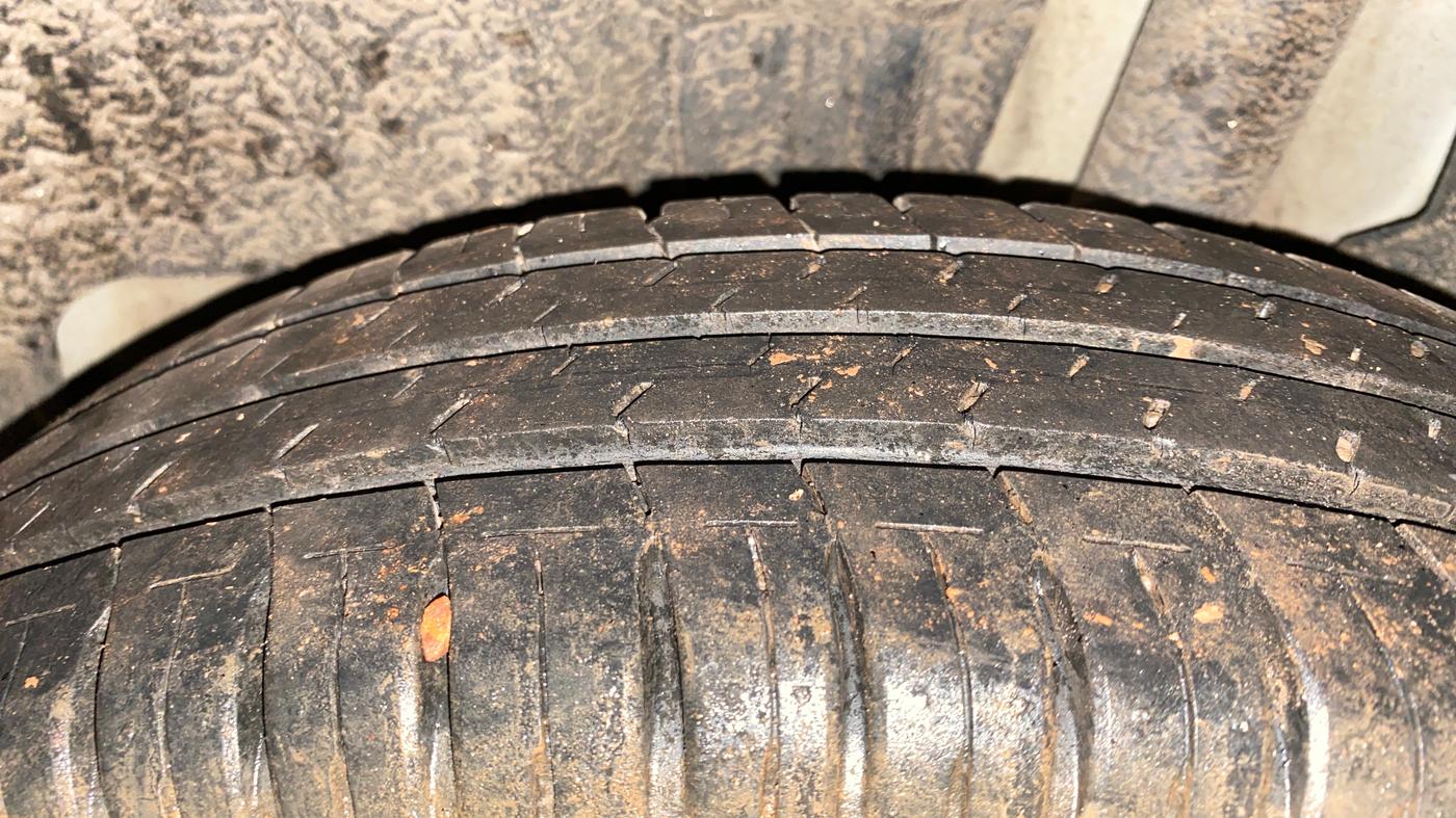 2018 Maruti Swift VXI AMT, Petrol, Automatic, 35,277 km, Left Rear Tyre Tread